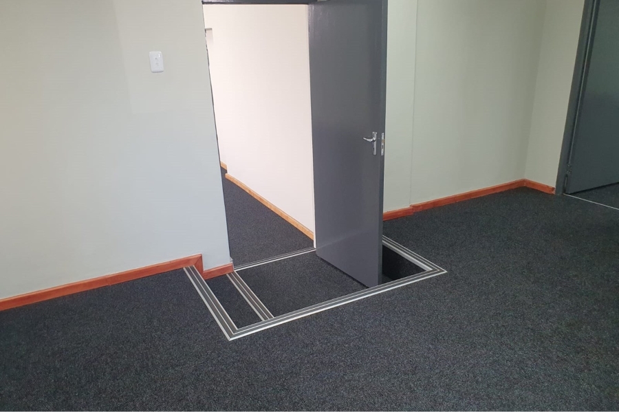 To Let commercial Property for Rent in Sidwell Eastern Cape